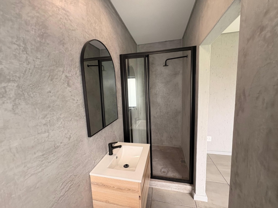 5 Bedroom Property for Sale in Cherry Creek Country Estate Western Cape